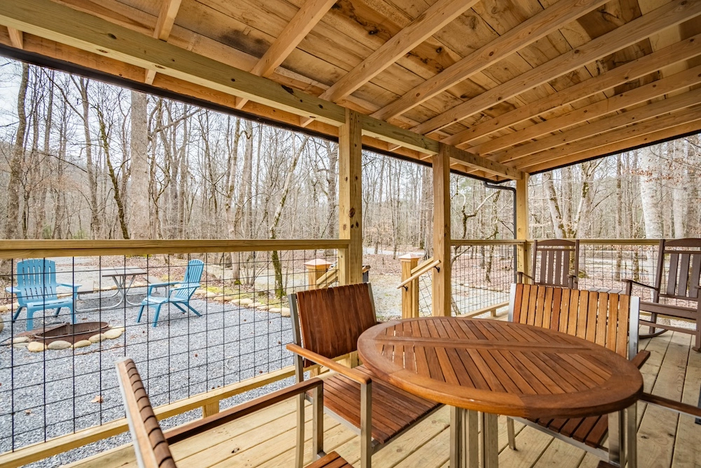 Camping cabin 5