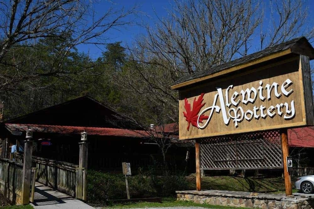 Alewine Pottery in Great Smoky Arts & Crafts Community