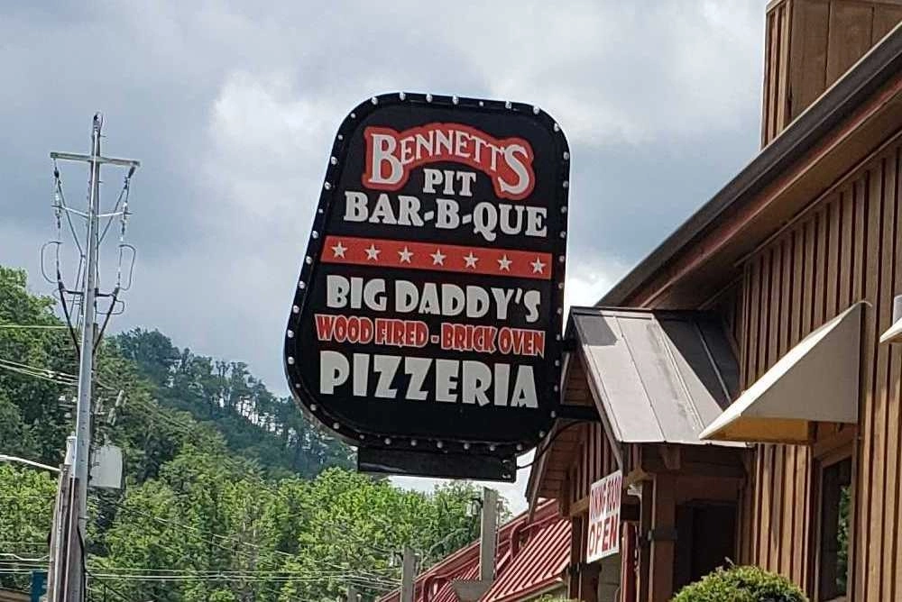 big daddy's pizzeria is one of the top restaurants in Gatlinburg