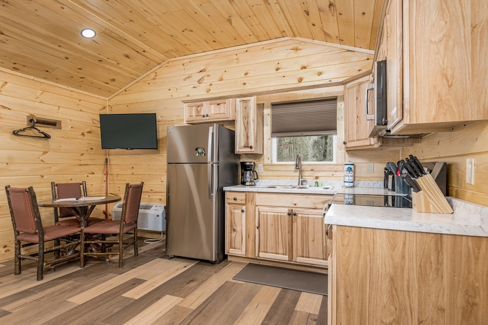 Camping cabin 5