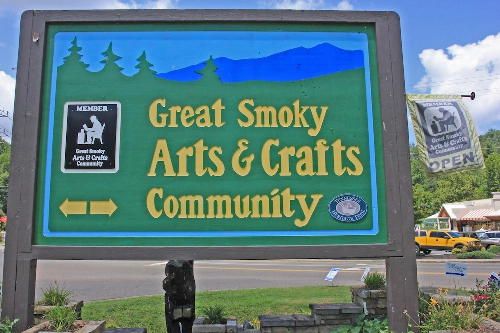 Great Smoky Arts & Crafts Community in Gatlinburg