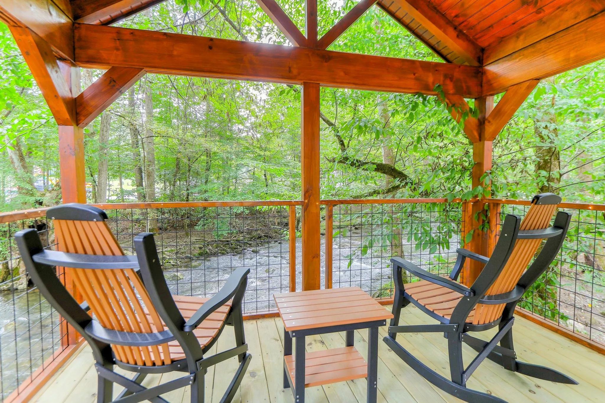 Deluxe Camping Cabin at Greenbrier Campground